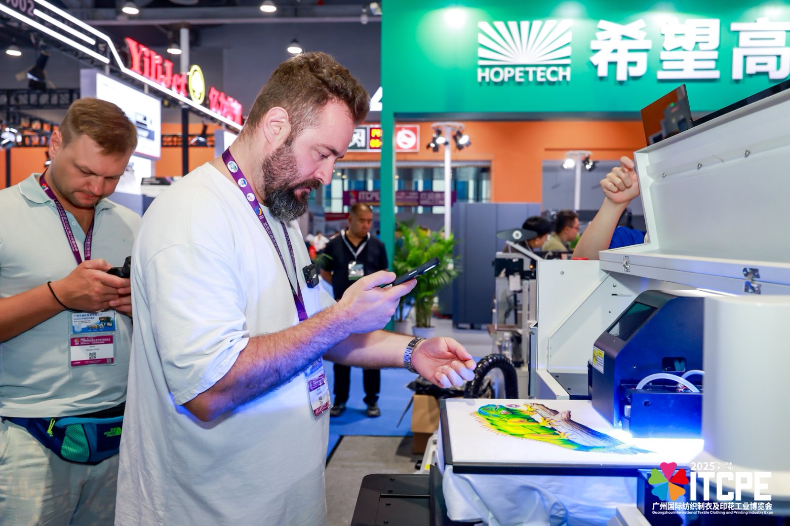 Phần mềm thiết kế trang phục CAD